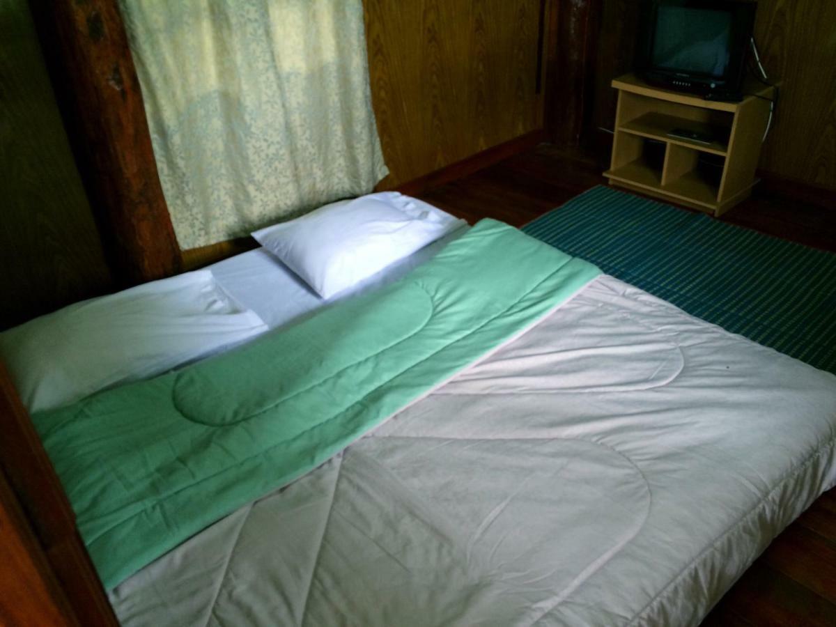 Hotel มนต์เมืองแจ่ม Mae Chaem Exterior foto